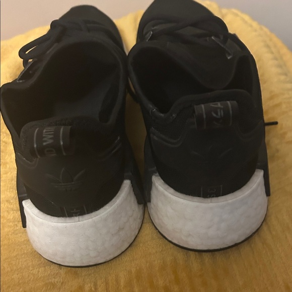 Adidas Men's Black and White Sneakers - Picture 2 of 6